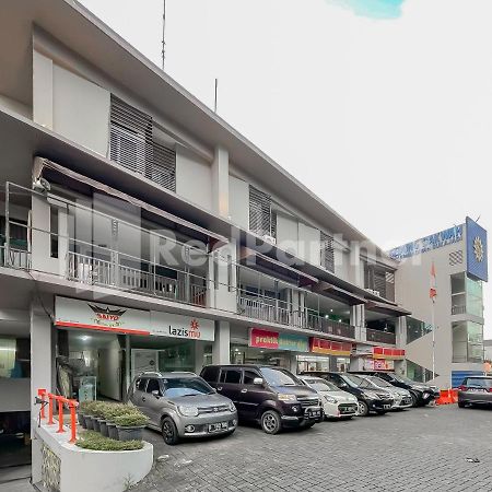 Sang Surya Guesthouse Syariah Near Rs Hasan Sadikin Mitra Reddoorz Bandung Extérieur photo